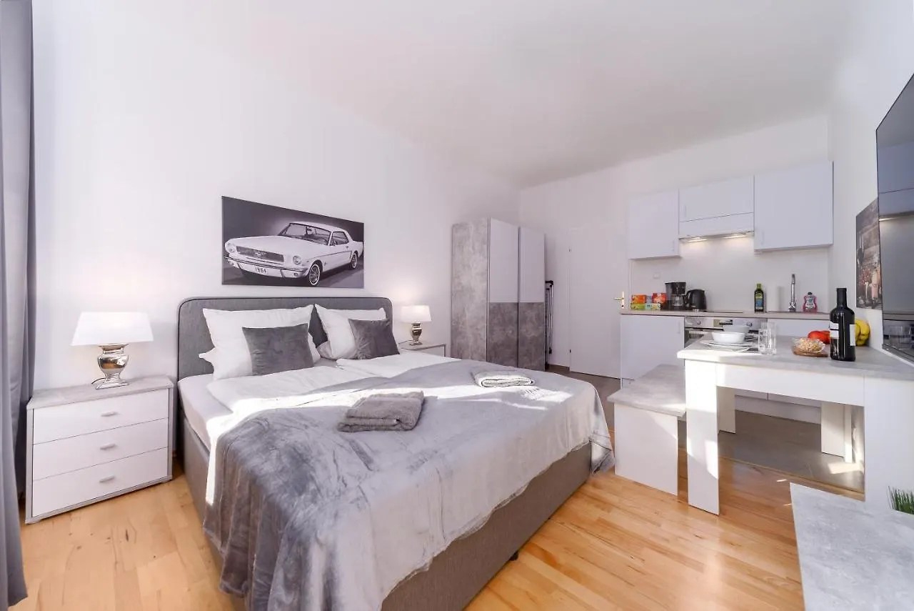 City Apartment With Netflix, Two Min To Hauptbahnhof, 12 ウィーン