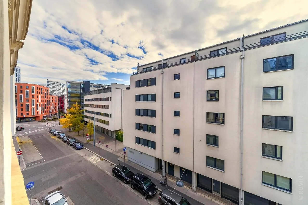 City Apartment With Netflix, Two Min To Hauptbahnhof, 12 ウィーン オーストリア